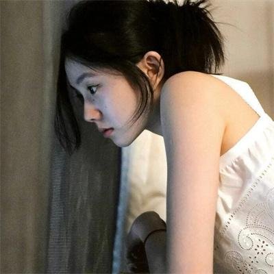 一个女孩的眼泪